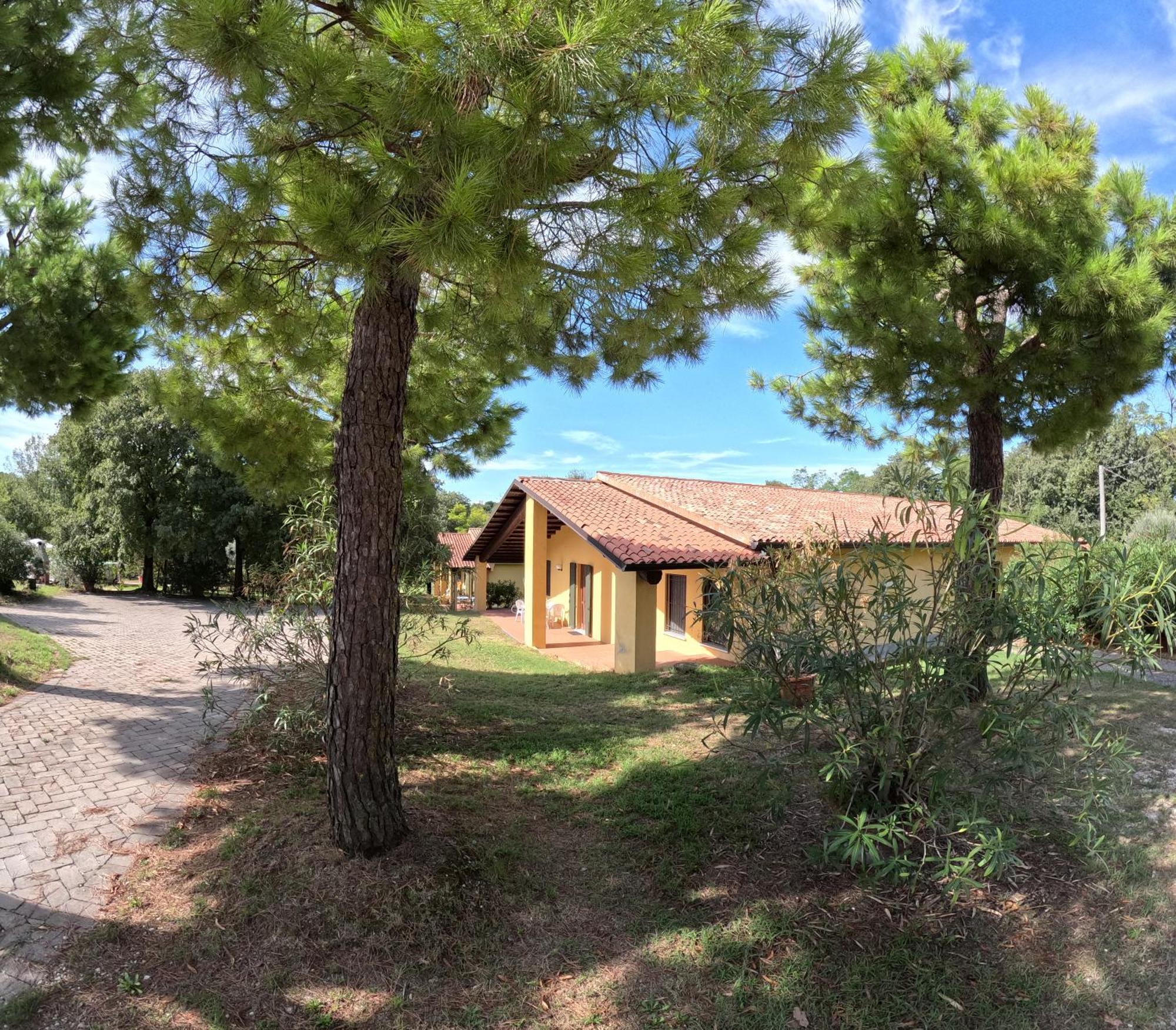 Agriturismo Gardenali โวลตา มันโตวานา ภายนอก รูปภาพ